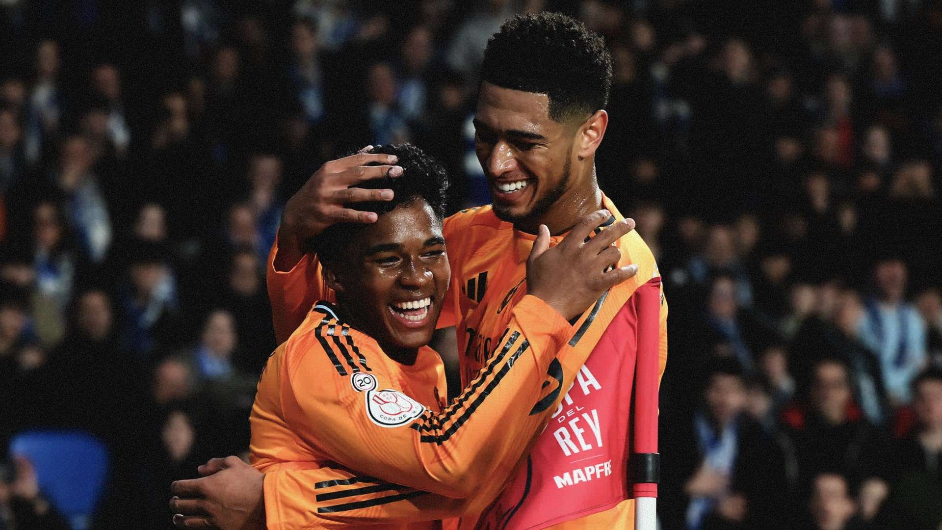 赛场上打出 赛场上打出